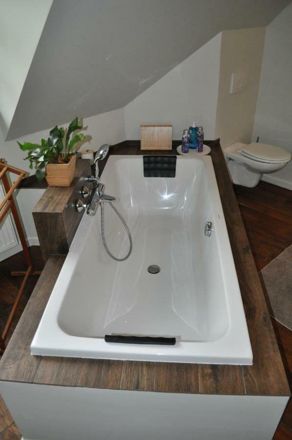 B&B L'Eau Claire La Hulpe Eksteriør billede